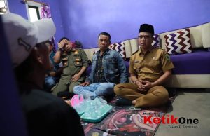 Warganya Menjadi Korban Pembunuhan, Bupati Bandung Bertakziyah ke Rumah Duka