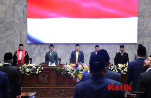 Hadiri Pelantikan Anggota DPRD Kab Bandung, Bupati Titipkan 3 Pesan Tupoksi Legislatif
