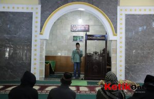 Kang DS Langsung Takziyah dan Ikut Menyolatkan Fauzan, Korban Gempa Kertasari