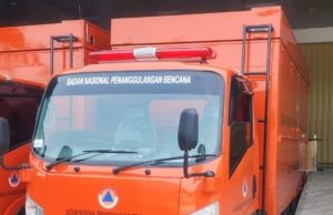 Pemkab Bandung Terima Bantuan Mobil Dapur Umum Lapangan dari BNPB