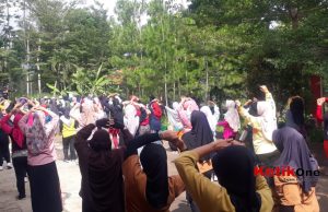 Desa Cipondok Gelar Senam Sehat Bersama Warga