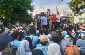 Ribuan Warga Tasik Ikuti Jalan Sehat Bersama Viman Diki