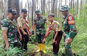 TNI-AD Koramil 1207/Cisayong Gelar Penanaman Bibit Pohon Sukun Serentak: Upaya Hijaukan Masa Depan