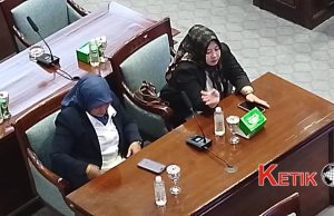 Hj. Aas Aisyah Dalam Kunjungan Kerjanya Ke Berbagai Daerah Sebagai Masukan