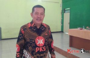 Sekretaris Komisi B, H. Dadang Suryana S. Ip, Mendukung Langkah Pemda Tertibkan Izin Usaha