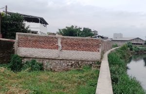 Ketua Rw 13 Sukabirus Desa Citeureup Keluhkan Permasalahan Banjir dan Akses Jalan Oleh Pihak Universitas Pariwisata