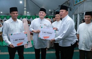 Percepatan Evakuasi Korban Banjir, Bupati Dadang Supriatna Distribusikan Bantuan Perahu ke-16 Kecamatan di Kabupaten Bandung