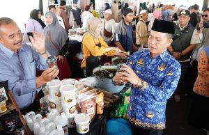 Bazar Ramadhan 1446 H, Bupati Kang DS Launching OPM Untuk Delapan Kecamatan di Kabupaten Bandung: Siapkan 10.244 Paket