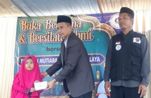 Yayasan Mutiara Ilahi Bagikan Santunan 250 Anak Yatim Dan Jompo