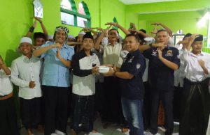 Komunitas Pajero Nusantara Bagikan Baksos Di Pesantren, Budi: Ada Tiga Titik