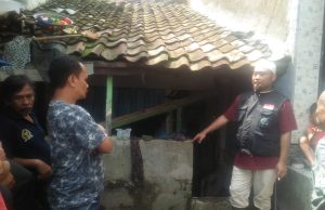 Banjir Melanda Pemukiman Warga Rw 05 Desa Sayati Satu Rumah Ambrol