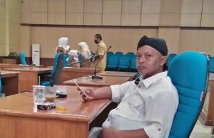 “Drama Politik Tasikmalaya Ketika Elit Bertarung” Demokrasi Tergadai dan Masyarakat Menjadi Korban