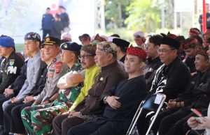 Ketua DPRD Tasikmalaya Beserta Jajarannya Menghadiri Upacara Hardiknas