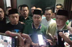 Keputusan MK Diketuk, Kemenangan Cecep-Asep Disambut Sujud Syukur