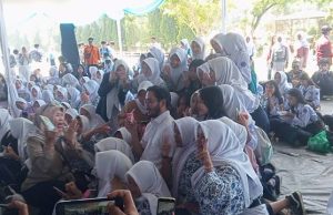 2000 Siswa di Kabupaten Bandung Barat Minum Susu Bareng dan Makan Telur Gratis di Lembang !!!