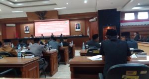 Tasik Tanpa Kumuh: Dua Raperda Strategis Dibahas di Paripurna Ke-4