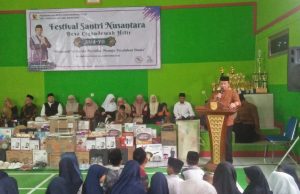 Berbagai Lomba Digelar Dalam Festival Santri Nusantara Desa Cigondewah Hilir Jilid VII