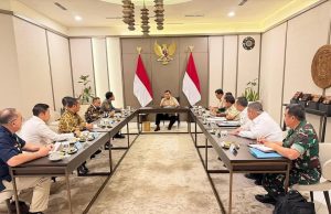 Presiden Prabowo Pimpin Rapat Khusus di Halim Sebelum Bertolak ke Australia