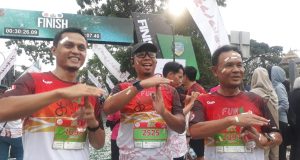 Sinergi Sehat! Wali Kota, IDI, Disporabudpar dan PASI Warnai Fun Run di Kota Tasikmalaya