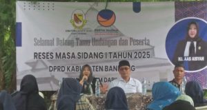 Hj Aas Aisyah Blusukan Saat Reses, Tampung Aspirasi Harapan dari Warga Mekarrahayu