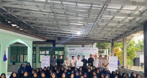 BMH Cirebon dan Askrindo Syariah Pusat Gelar Program Berbagi Kebahagiaan dalam Kebersamaan di Hari Santri Nasional 2025