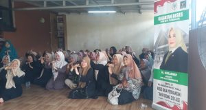 Gerak Nyata Hj.Nurjanah, Dari Menyapa Warga hingga Membagikan 550 Paket Sembako