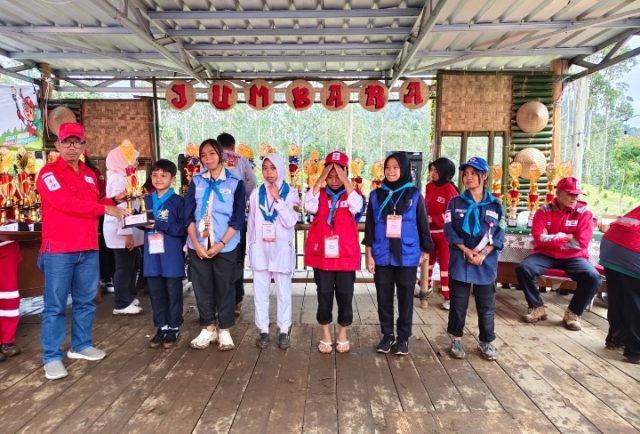 Ratusan Anggota PMR Ikuti Jumpa Bakti Gembira PMI Kabupaten Bandung