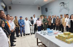 Rombongan Bupati Bandung dan Ketua DPRD Tiba di Geraja Katolik Santo Martinus Sulaiman