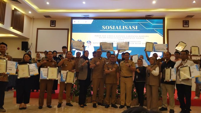 Realisasi Pajak Kabupaten Bandung 2025 Tembus Rp1,8 Triliun, Bupati Berikan Apresiasi