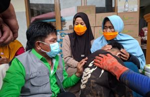 Bang Romy, Kunjungi Para Korban Cisarua