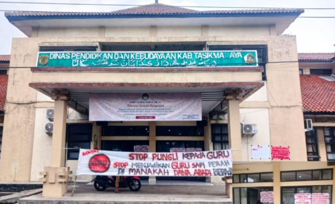 Guru Bukan ATM Berjalan, RPD; Jangan Dijadikan Objek Eksploitasi
