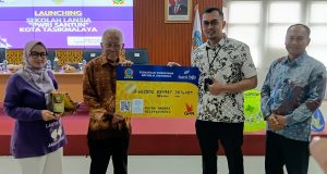 Pemkot Tasikmalaya Dukung Pemberdayaan Lansia Lewat Sekolah PWRI Santun