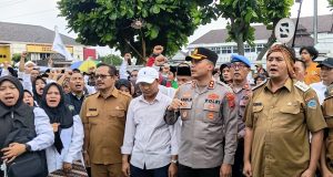 Aksi Guru Madrasah di Balai Kota, Wawali Diky Candra: Aspirasi Akan Kami Tindaklanjuti