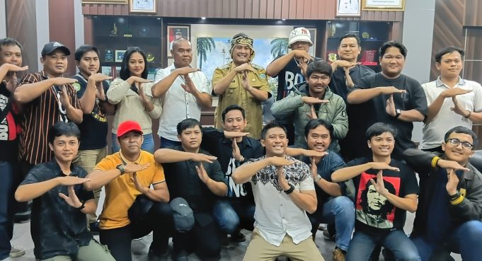 Wawali Diky Chandra Dorong Popularitas Kejuaraan Boxing Van Java