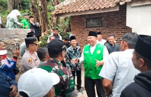 Legislator H. Krisna Alamsah Berikan Apresiasi Dan Dukungan Atas Relokasi Korban Longsor Di Kp. Condong