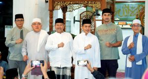 Kang DS Safari Ramadan di Pesantren Darul Ma’arif, Paparkan Program Ketenagakerjaan dan Serap Aspirasi Warga
