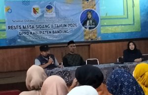 Legislator Hj. Aas Aisah Laksanakan Reses Pertama Di Gor Desa Mekarrahayu