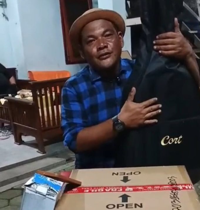 Kang Boma Pengamen yang Viral asal Banjaran, Dapat Bantuan Presiden Prabowo