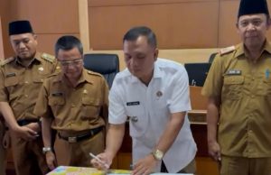 Keikhlasan dalam Tindakan, Wakil Bupati Asep Sopari Mendorong Perubahan Nyata