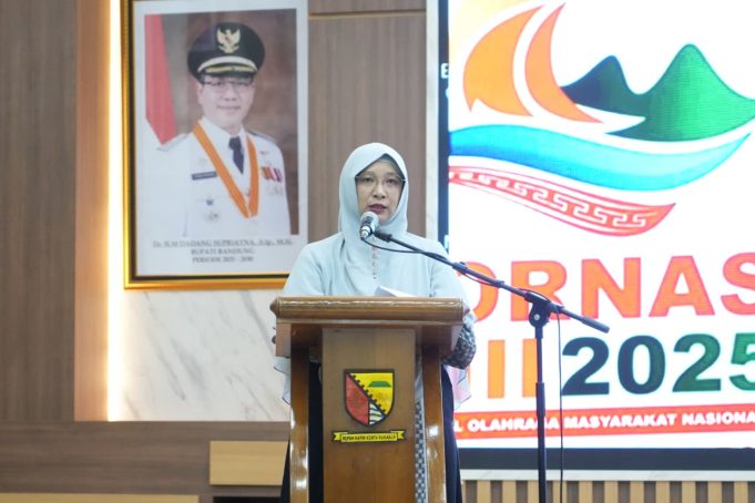 Staf KORMI Kab. Bandung Mengaku Bisa Bikin id Card Yang Dikeluarkan Dewan Pers,, Gampang KTA Bikin Sendiri Bisa