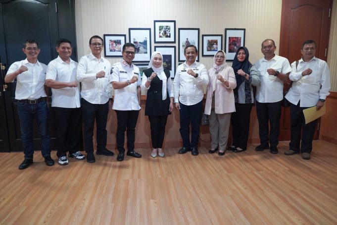 Bupati Bandung Sampaikan Kabar Gembira: SE Mendikdasmen Terbit, Honor Guru P3K PW Bisa Dibayar Lewat Dana BOSP