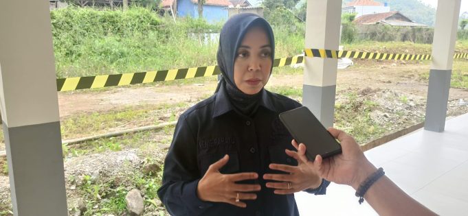 Plafon RSUD Baru Roboh, Ketua DPRD Geram: Kualitas Bangunan Dipertanyakan, Perbaikan Diminta Total
