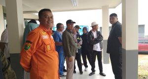Bupati Bandung Dadang Supriatna Tinjau Langsung Plafon Ambruk di RSUD Pacira