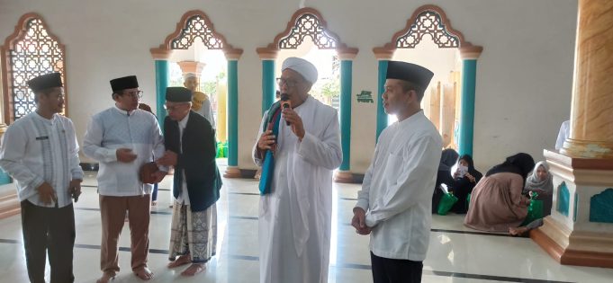 Kh. Busyiri Sebut Kang DS Sosok Bupati Yang Sangat Memperhatikan Agama Islam