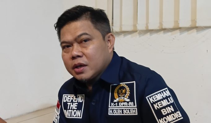 Oleh Soleh: Perdamaian Iran,Israel dan AS Harus Diutamakan Demi Stabilitas Global