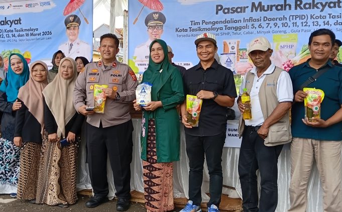 Tekan Inflasi Ramadan, TPID Kota Tasikmalaya Hadirkan Pasar Murah untuk Warga