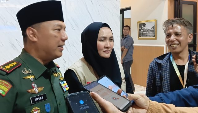 TNI, Musisi dan Hi Look, Anak Yatim Rasakan Kebahagiaan Ramadhan di Kodim 0612/Tasikmalaya