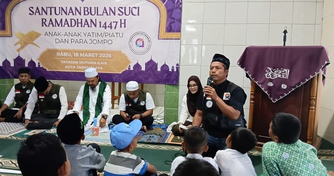 Tebar Kebaikan Tanpa Henti, Yayasan Mutiara Ilahi Gelar Santunan Rutin