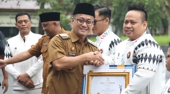 Bupati Tasikmalaya Cecep, Beri Apresiasi Atlet dan Duta Berprestasi