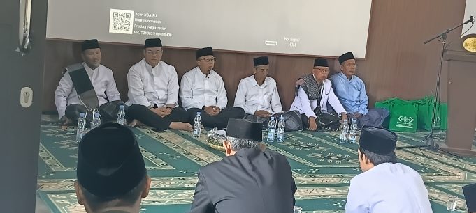Walkot Viman Alfarizi Ramadhan Hadiri Halal Bihalal PC NU Bersama Para Ulama